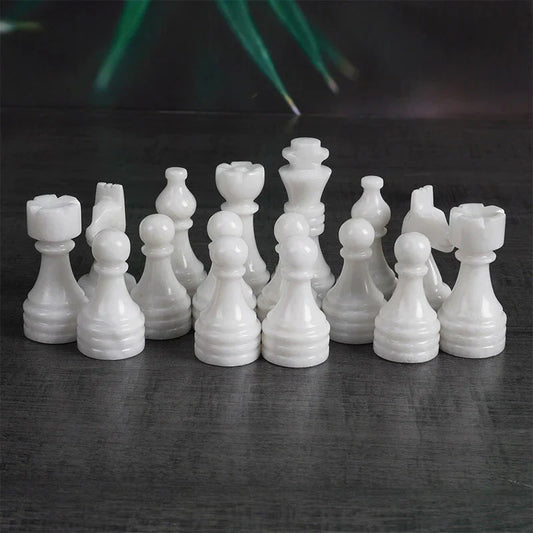 White & Marinara Natural Marble Chess Pieces